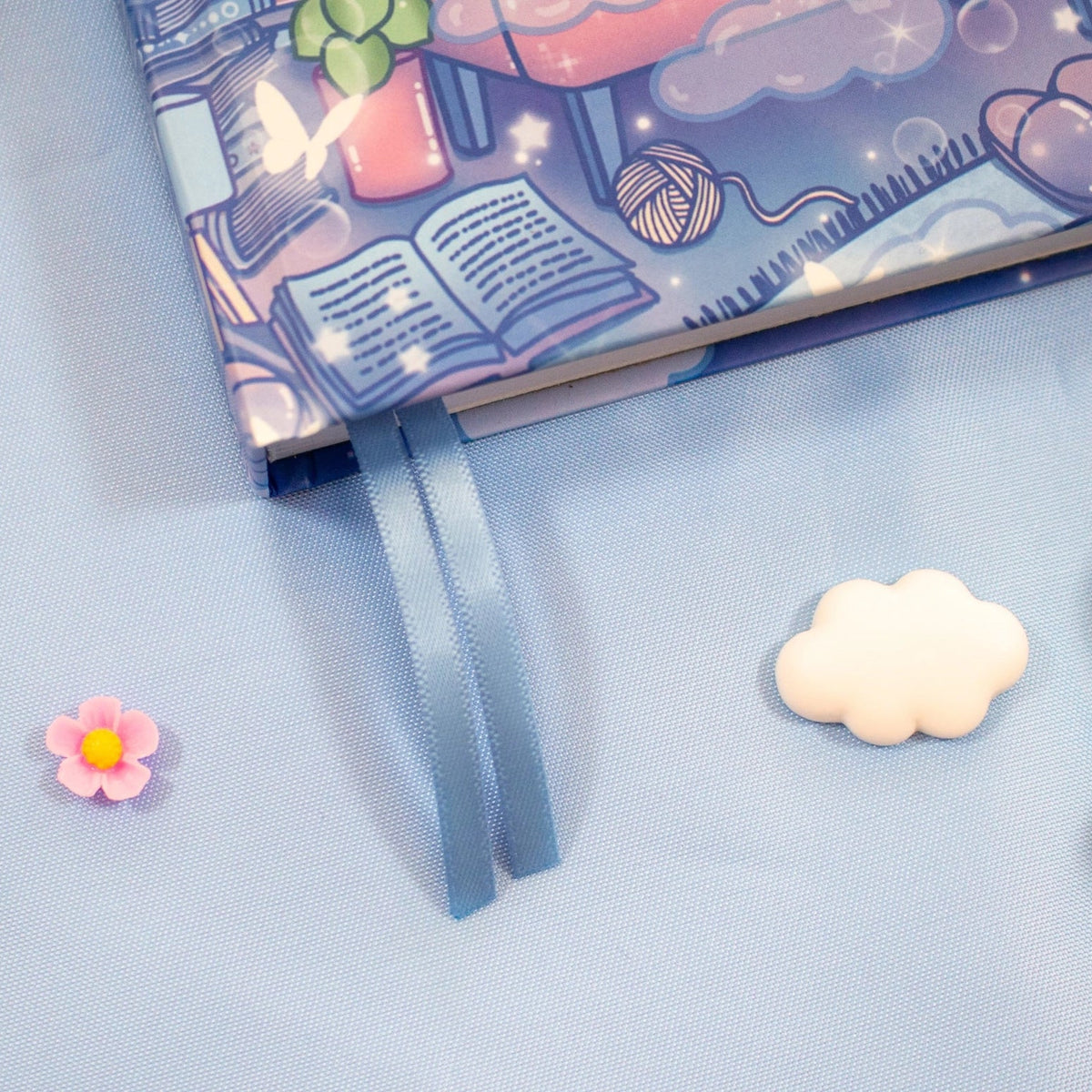 Unicorn Eclipse - Reading Room Dotted Journal

✧Size &amp; Materials✧


Size: A5 (approximately 5.8 x 8.3 inches)
Smooth hardcover, rounded corners
160 dot grid pages, 160 gsm
Includes 2 ribbon bookmarks, elastic band, and back pocket