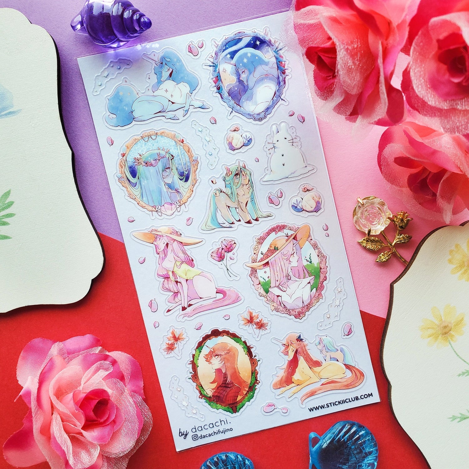 🌸❄️ Experience the four seasons Unicorn Land style with @dacachifujino’s dreamy set. From icy winter unicorns chillin in the snow to spring unicorns among pretty pink florals—each one is thriving in their perfect season! Which unicorn are you?