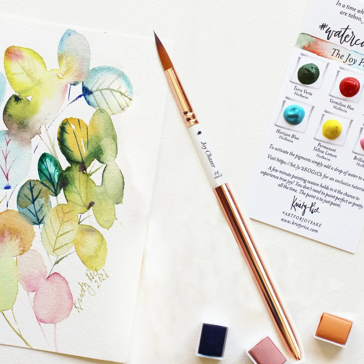 The Joy Chaser Travel Brush