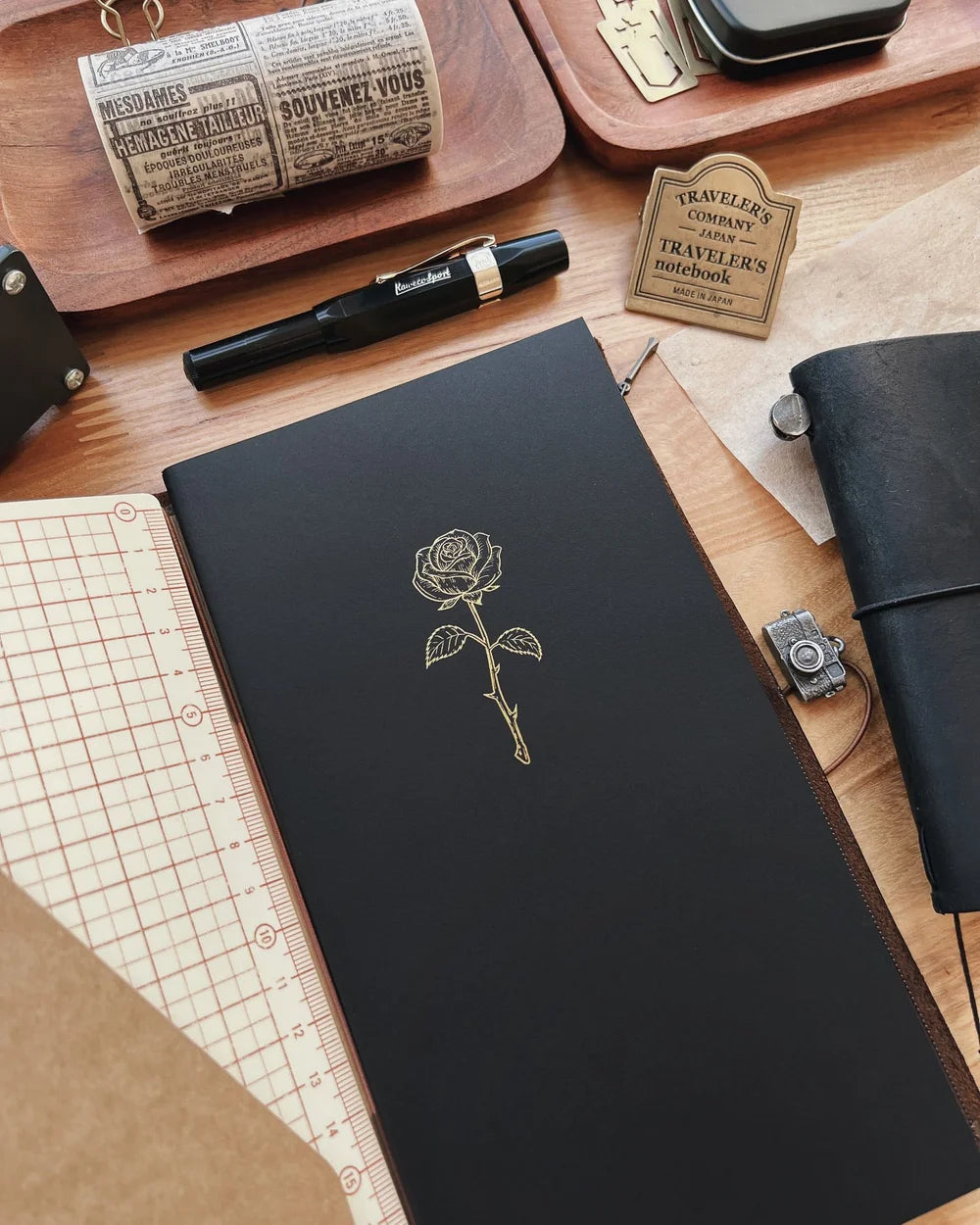 Sarica Studio Rose Notebook (Standard TN Size)