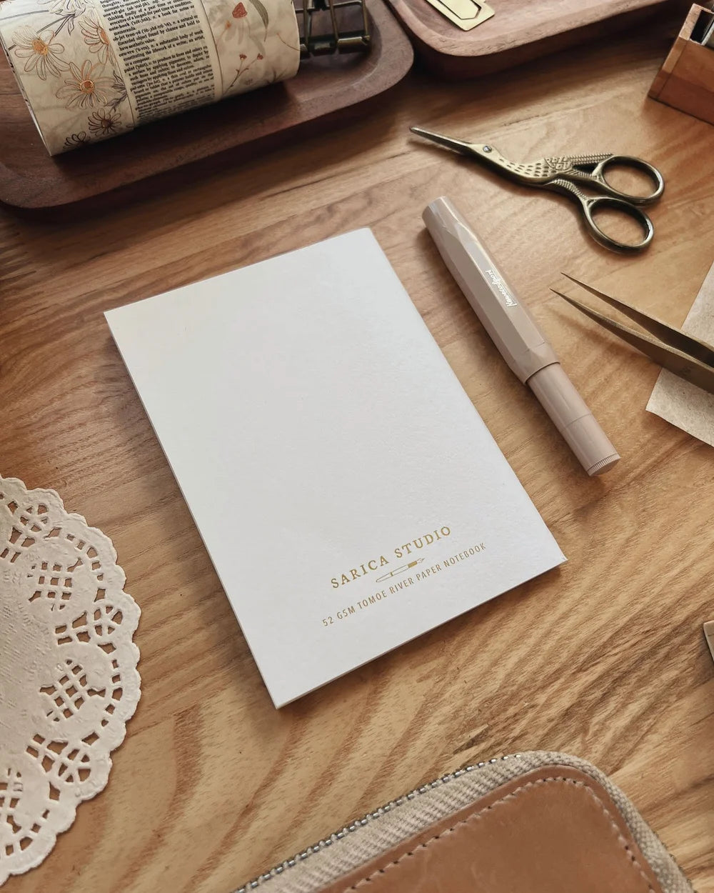 Sarica Studio Cream Notebook (Passport TN Size)