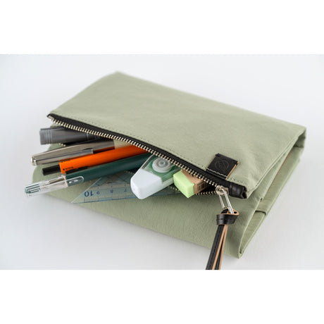 Hobonichi Techo A6 Cover Tragen: Oakmoss