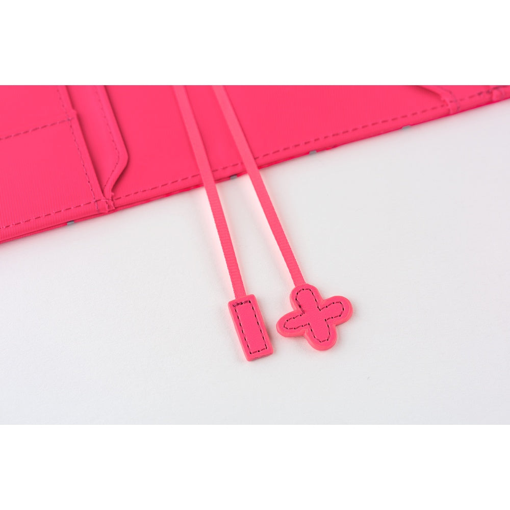 Hobonichi Techo 2026 Cousin A5 Book & Cover - Makoto Matsubayashi: Pink Flowers [ENG/A5/Jan Start]