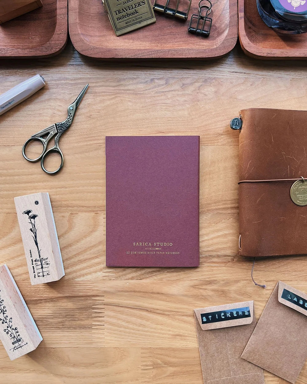 Sarica Studio Bordeaux Notebook (Passport TN Size)