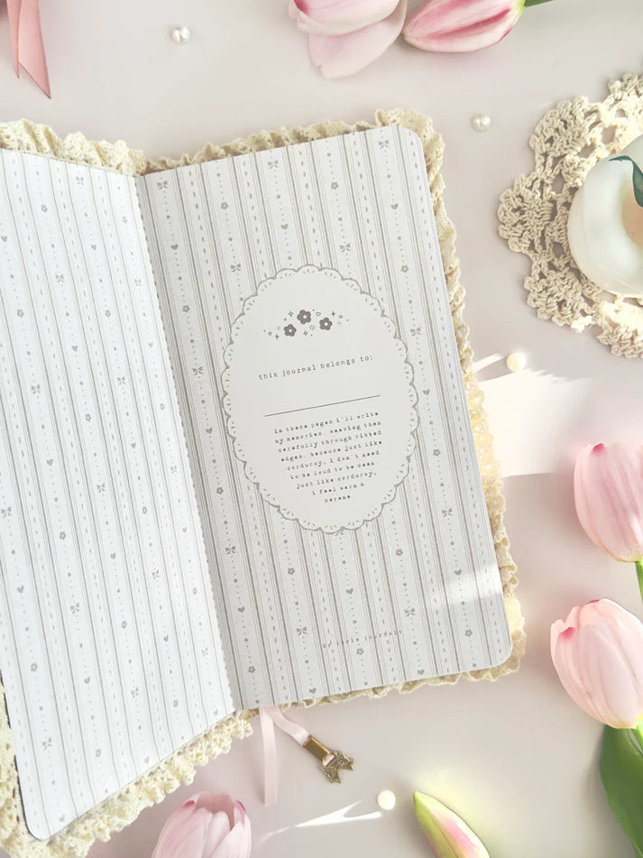 leelajournals Bunny TN Notebook (Dotted, Grid)