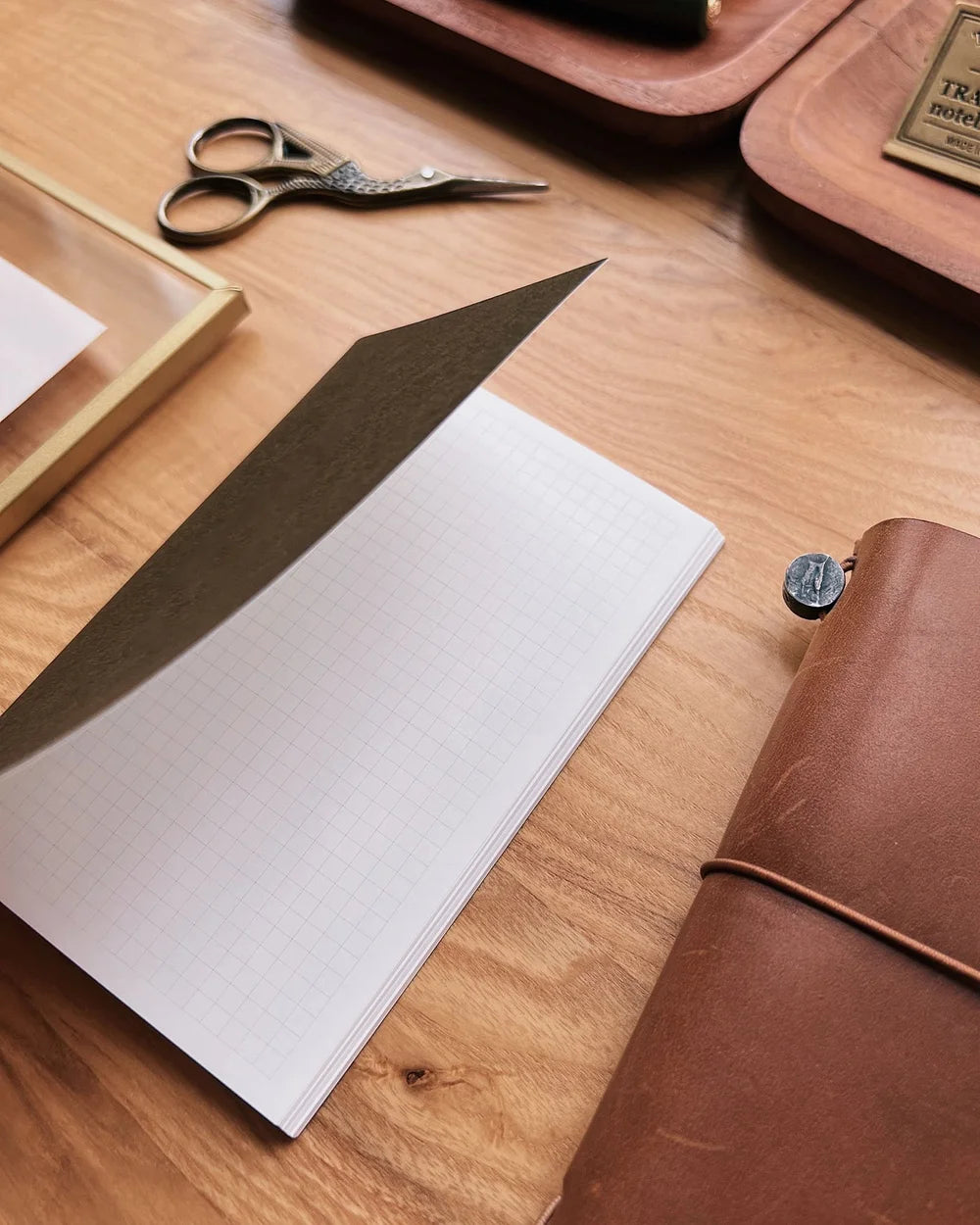 Sarica Studio Olive Green Notebook (Passport TN Size)