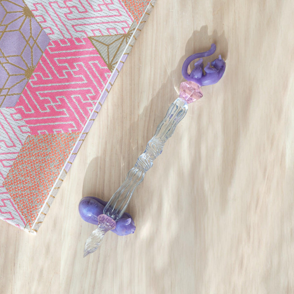Pastel Purple Cat Glass Dip Pen with Pen Rest
