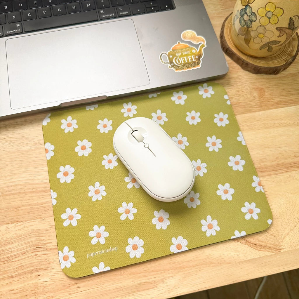 PaperaicaShop Olive Daisy Mouse Pad