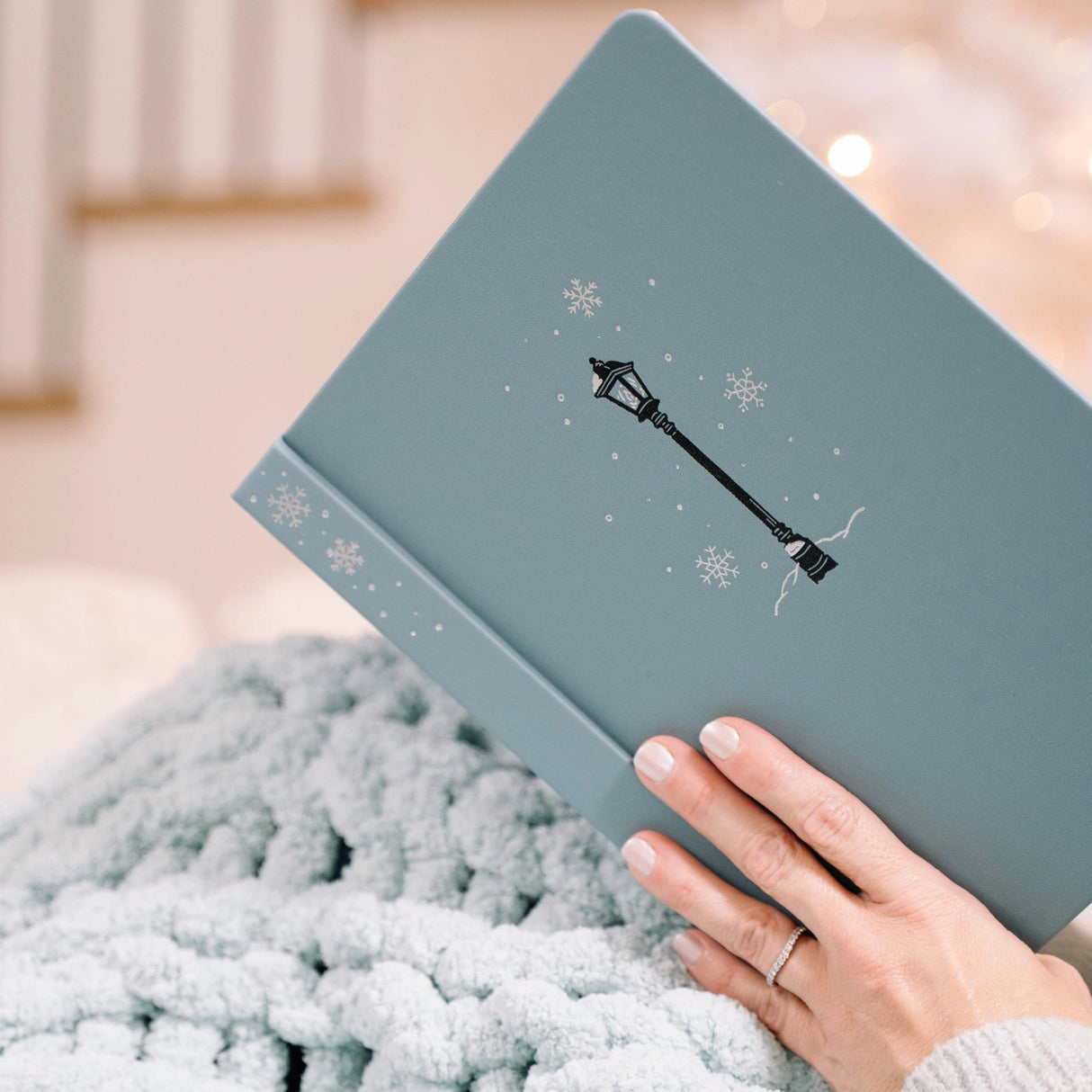 Archer and Olive Lamp Post 8X8 Dot Grid Notebook