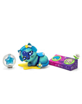 BLAST OFF into cuteness! Say hello to Galactic Cats x Hello Kitty and Friends™— a cosmic blind box collection where Hello Kitty and her adorable crew suit up for interstellar adventures with tokidoki’s Galactic Cats! There are nine celestial tokidoki Galactic Cats x Hello Kitty and Friends blind boxes to collect! Which starry surprise will you discover? Collect them all and complete your galaxy!