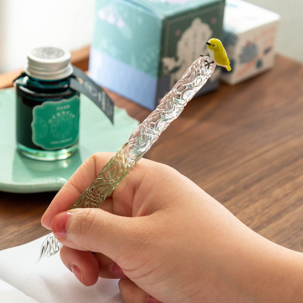 Warbling White-eye Glass Dip Pen