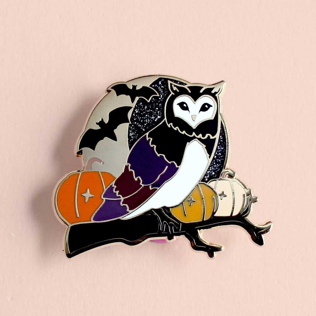 Pin esmaltado de búho para Halloween 