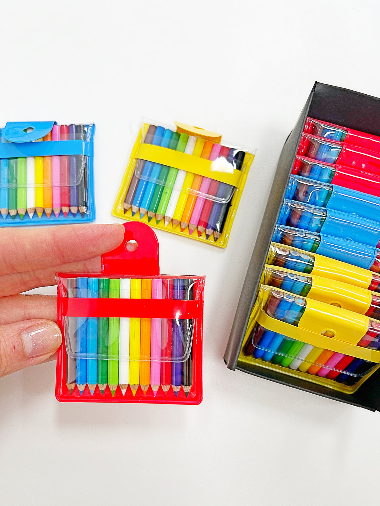 Lápices de colores mini en estuche